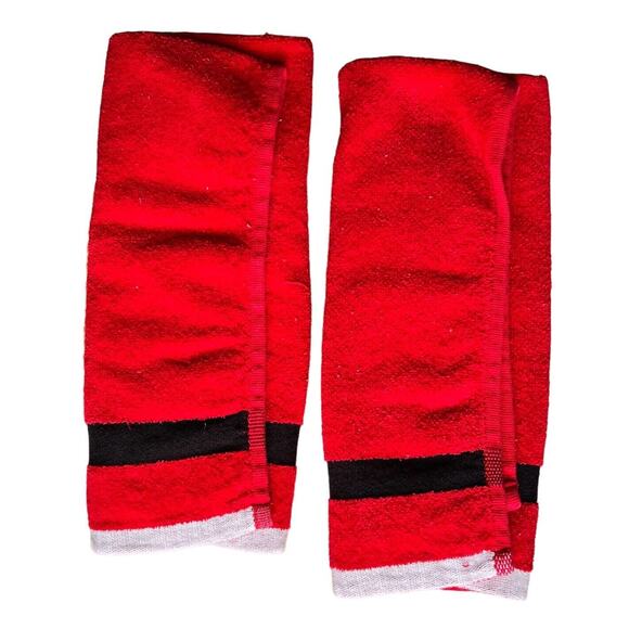 Set of 2 Red Christmas Bathroom Hand Towels Decorative Embroidered Santa Belt - Picture 2 of 8